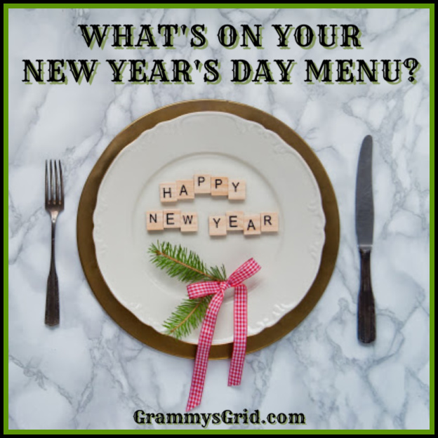 WHAT'S ON YOUR NEW YEAR'S DAY MENU? #newyearsdaymenu #cornedbeef #cabbage #onions #blackeyedpeas #potatoes #cornbread #dessert